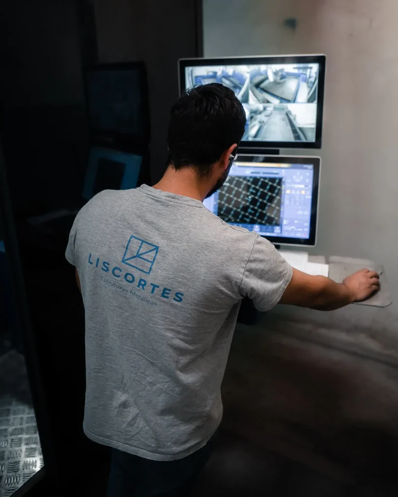 Produção Metalomecânica-Liscortes-3 Serviço de Produção Metalomecânica–Liscortes-07